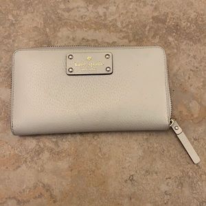Kate Spade Creme Wallet